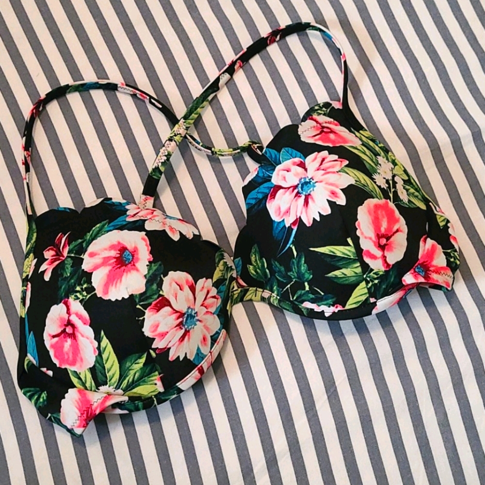 Shade & Shore Push Up Bikini Top w/ Wire